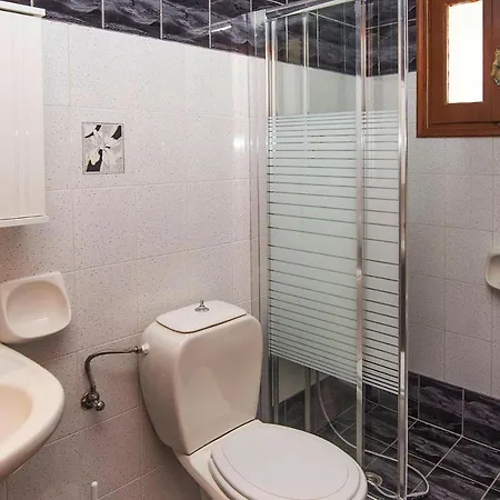 Bungalows Agathi, Holiday home *