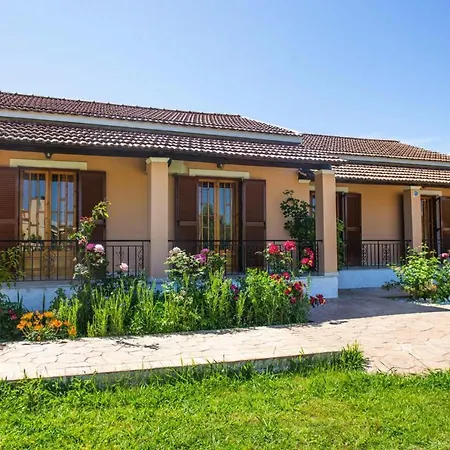 Bungalows Agathi, Сasa de vacaciones